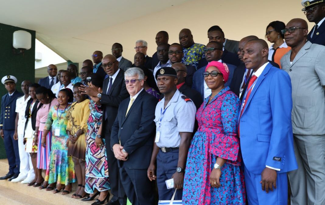 Accreditation of pool of specialists to secure the waters of the Gulf of Guinea